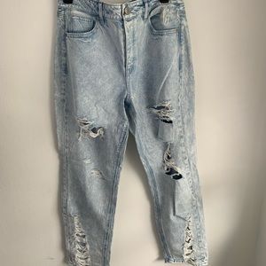 american eagle tomgirl jeans